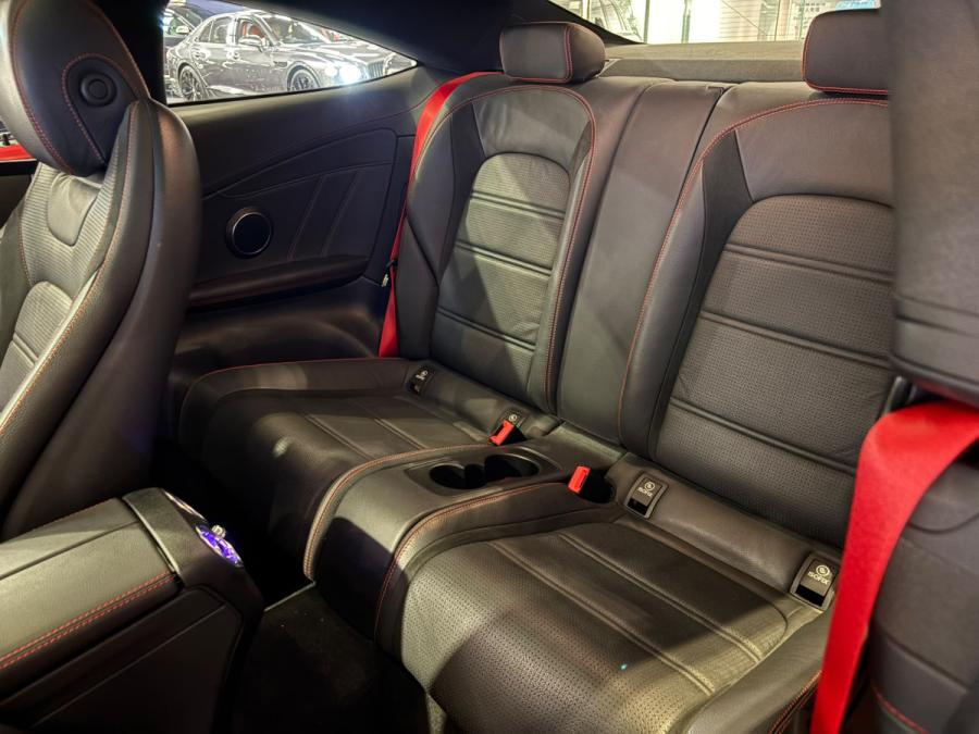 C43 Coupe AMG 4Matic - Image 4